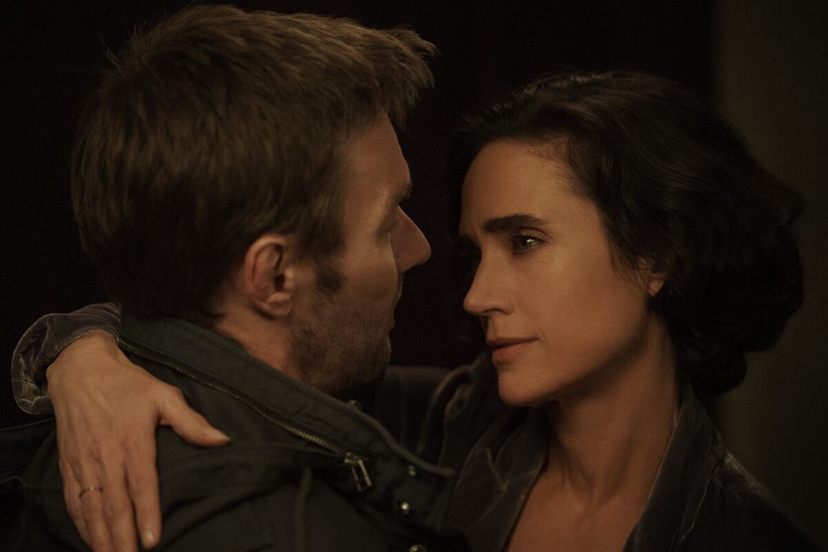Joel Edgerton interpreta a Jason Dessen, mientras que Jennifer Connelly interpreta a Daniela Dessen en la serie de ciencia ficción "Dark Matter" (Foto: Apple TV+)