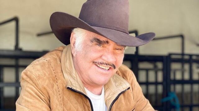 Vicente Fernández: Familia señala que el cantante está sedado y responde satisfactoriamente al tratamiento