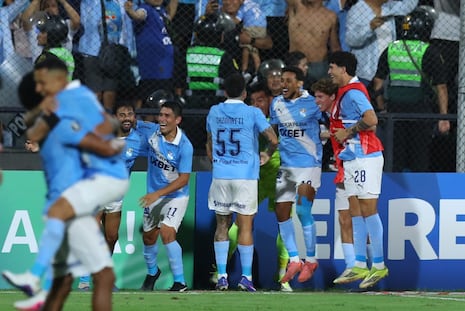 ¿Qué canales transmiten Sporting Cristal vs. Cerro Porteño?