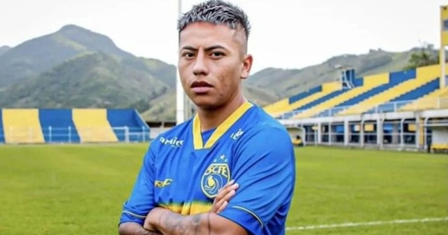 Alexander Lecaros de Sampaio Correa FE (BRA) a CD Moquegua. (Foto: Sampaio Correa FE)