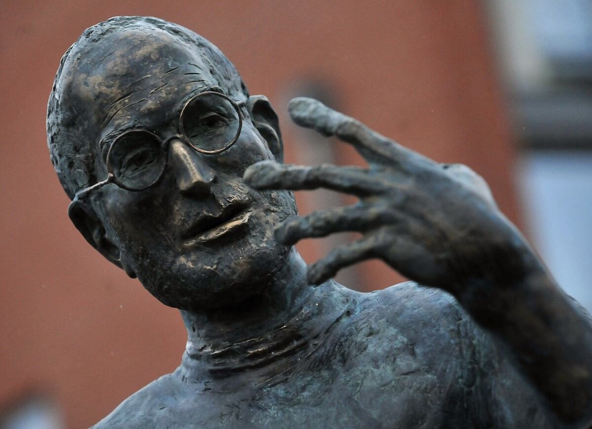 Tras su muerte también se hicieron estatuas en su honor (Foto: AFP)