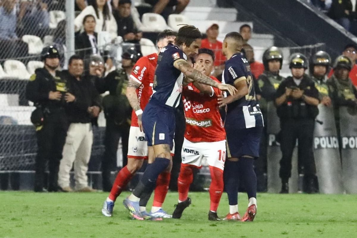 Alianza Lima vs. Cienciano por la fecha 11 del Torneo Apertura. (Foto: Julio Reaño / GEC)
