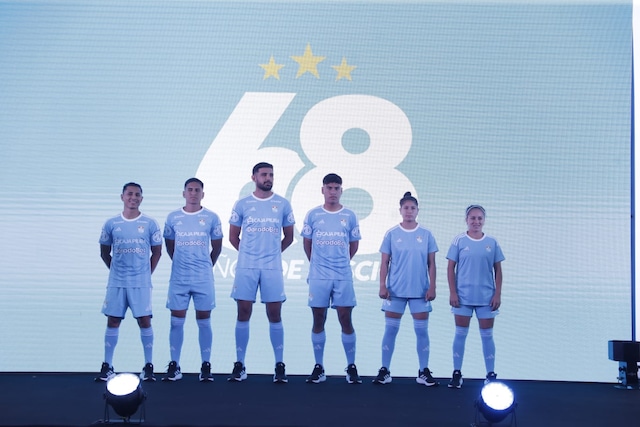 Presentación de camiseta del equipo Sporting cristal por sus 86 años. (Foto: Hugo Pérez / @photo.gec)
