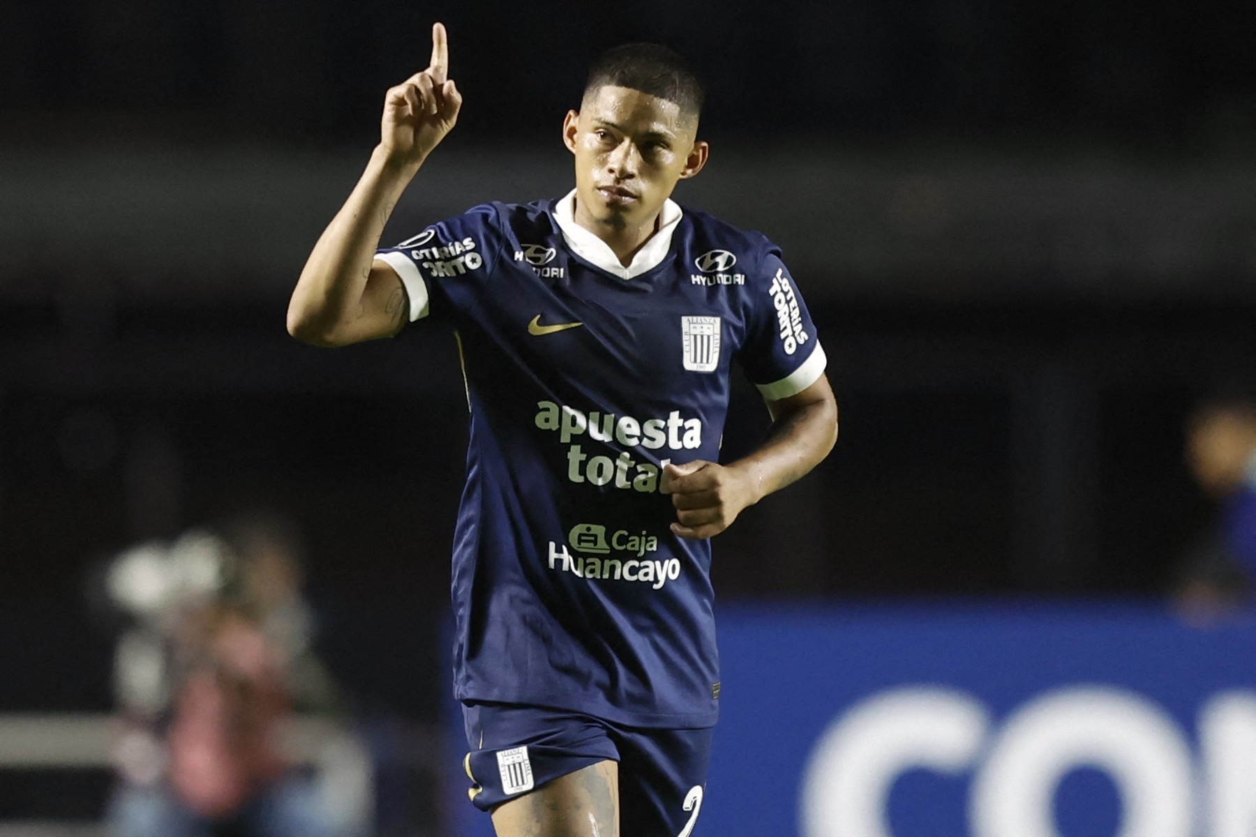 “No cuento con él”: la contundente respuesta de Pablo Guede sobre por qué no juega Quevedo en Alianza Lima (Foto: AFP)