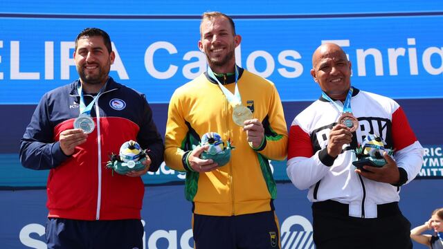 La número 15 de la delegación: Carlos Felipa logró la medalla de bronce en los Parapanamericanos de Santiago