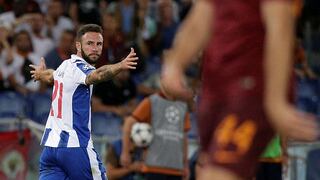 Porto goleó 3-0 a Roma y pasó a fase de grupos de la Champions League