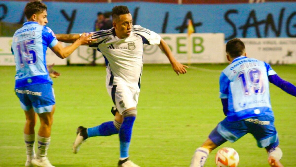 Christian Cueva llegó a Emelec tras su paso por Cienciano. (Foto: Emelec)