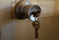 La psicología dice que las personas que entran a su casa y dejan la lleva puesta en la puerta buscan seguridad