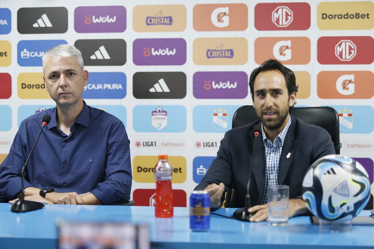 Sin gerente deportivo ni Tiago Nunes: el panorama incierto que vive Cristal para el 2024. (Foto: César Bueno @photo.gec)