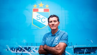 Gustavo Zevallos apuntó contra Agustín Lozano: “Seguro se opuso a reprogramar nuestro partido con Juan Pablo II”