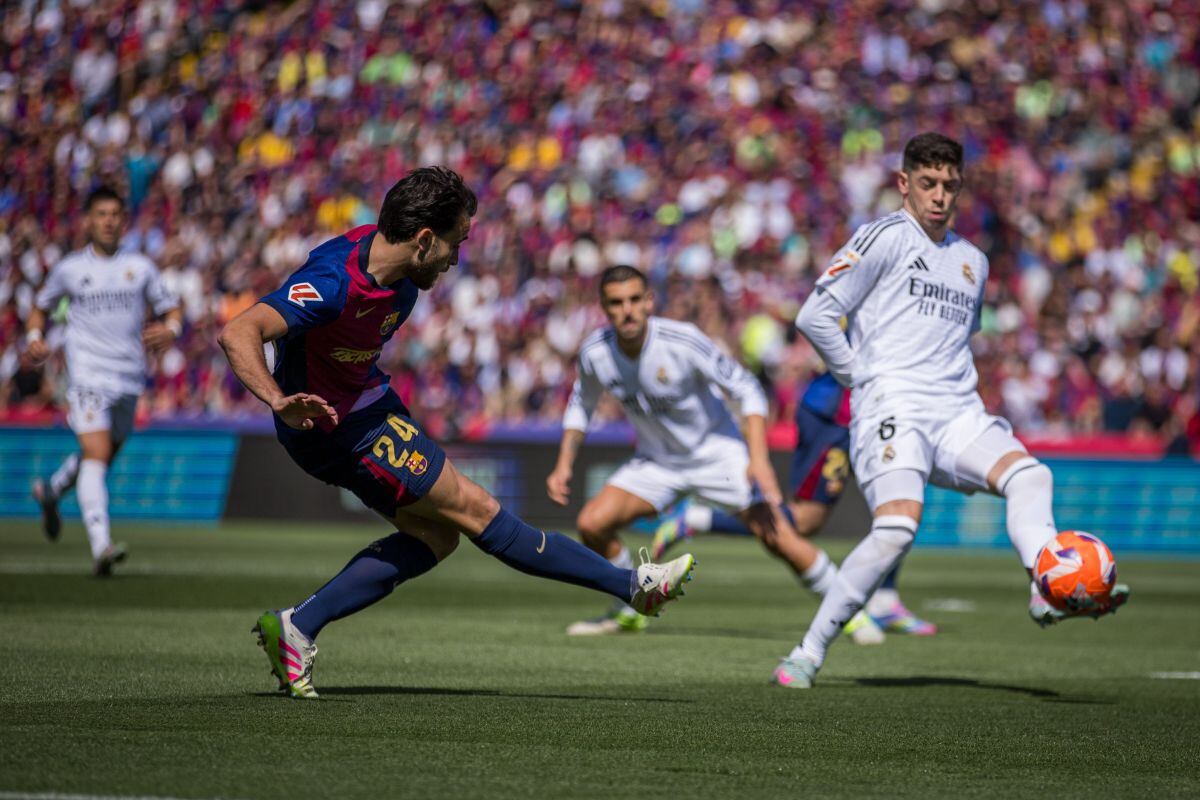 Real Madrid vs. Barcelona por la fecha 35 de LaLiga. (Foto: @FCBarcelona_es)
