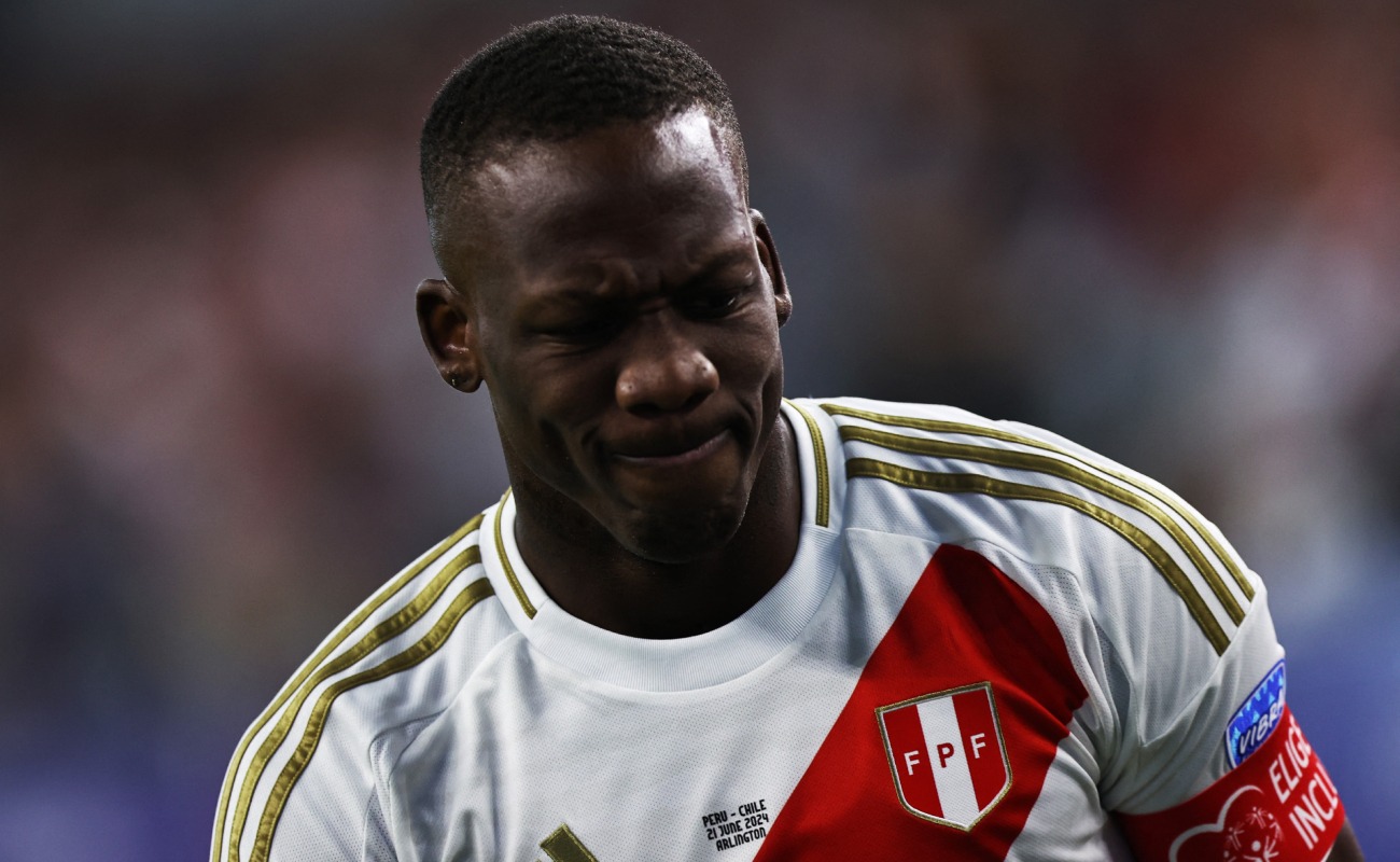 Luis Advíncula dio detalles de la lesión que tuvo en la Copa América 2024. (Foto: AFP)