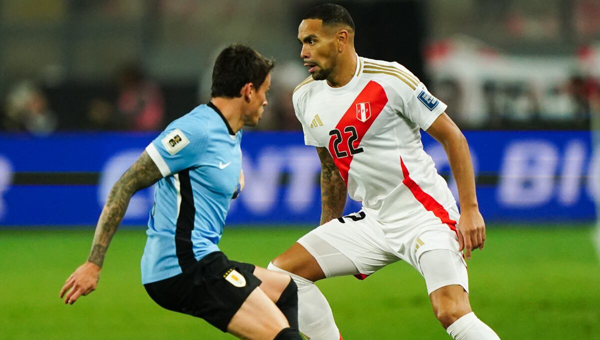 Alexander Callens llegará con poco ritmo de competencia a la fecha doble de noviembre. (Foto: La Bicolor)