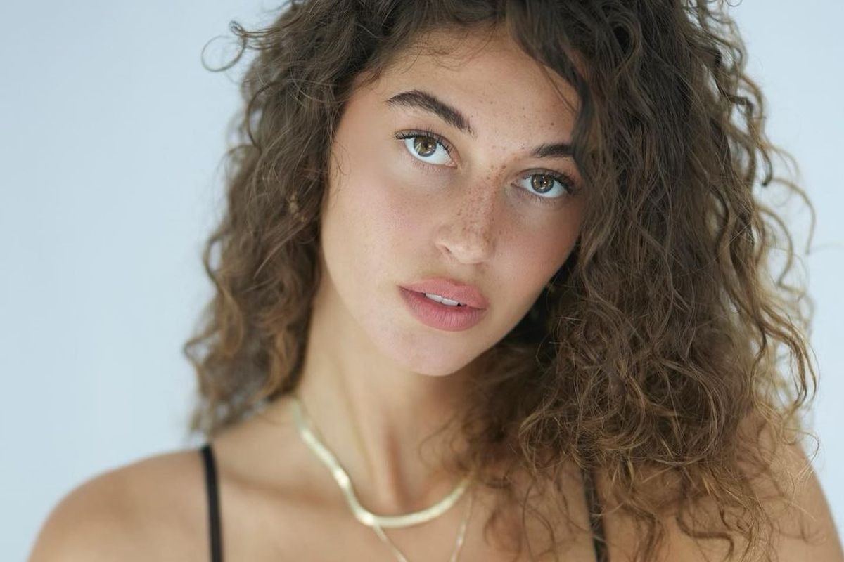 La Miss República Dominicana 2023 salió al frente a responder a la gente que la critica por no hablar español ni haber nacido en el país caribeño (Foto: Mariana Downing / Instagram)