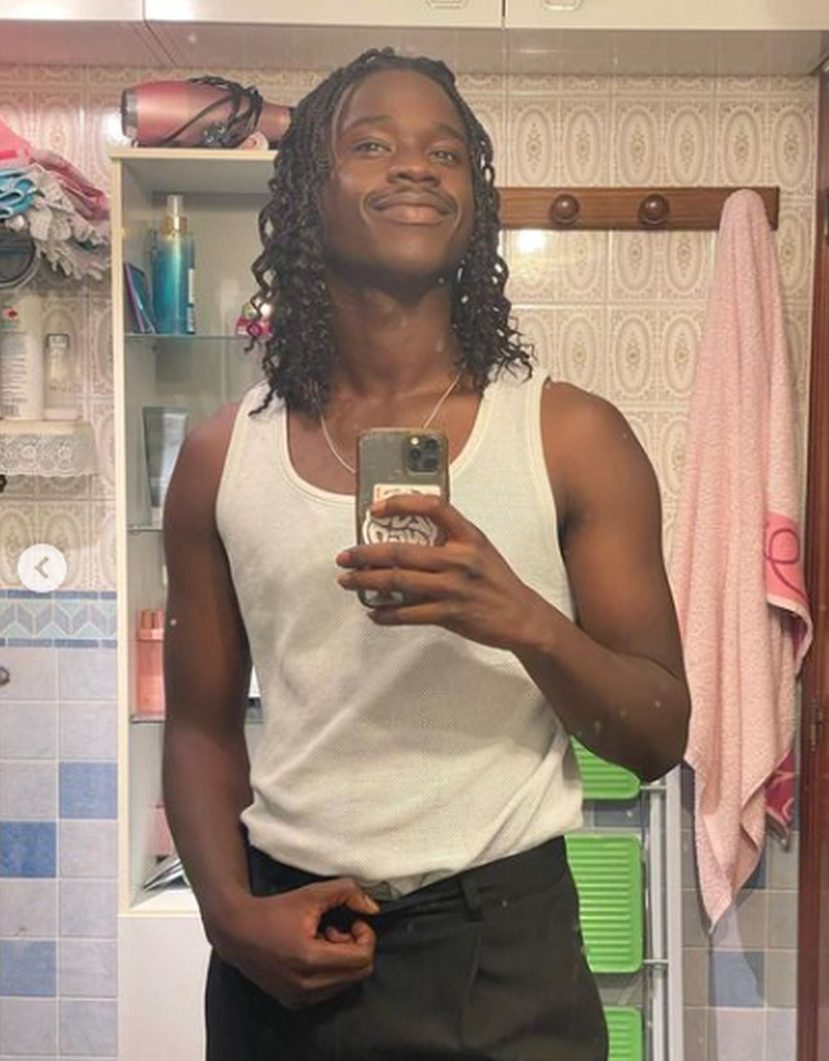 Aquí cuando tenía el cabello largo (Foto: Iván Mendes / Instagram)