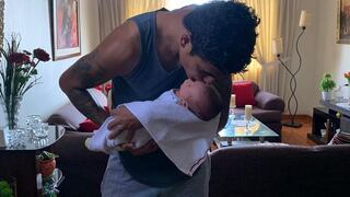 En ‘Modo papá’: Carlos Beltrán pasa la cuarentena entrenando y engriendo a su pequeño Thiago