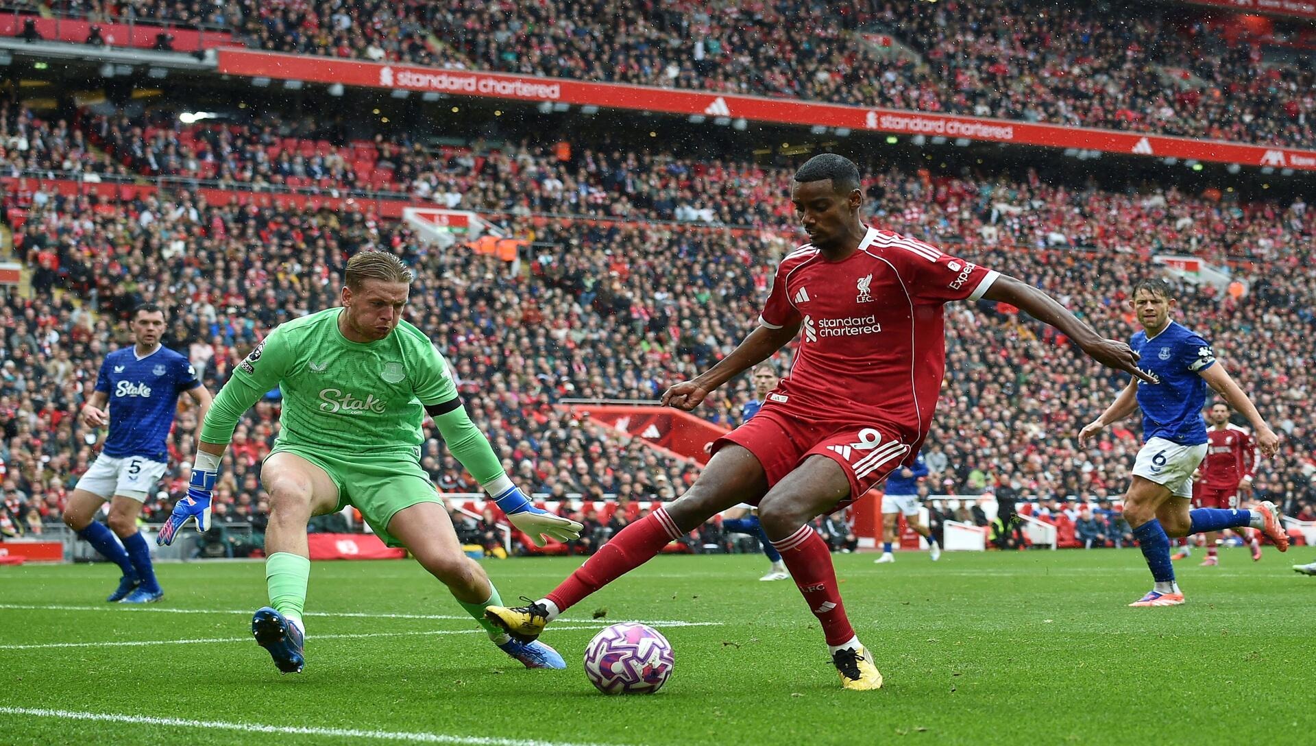 <p>Los reds buscarán extender su buena racha en el duelo Crystal Palace vs Liverpool (Crédito: Alamy Stock Photo).</p>