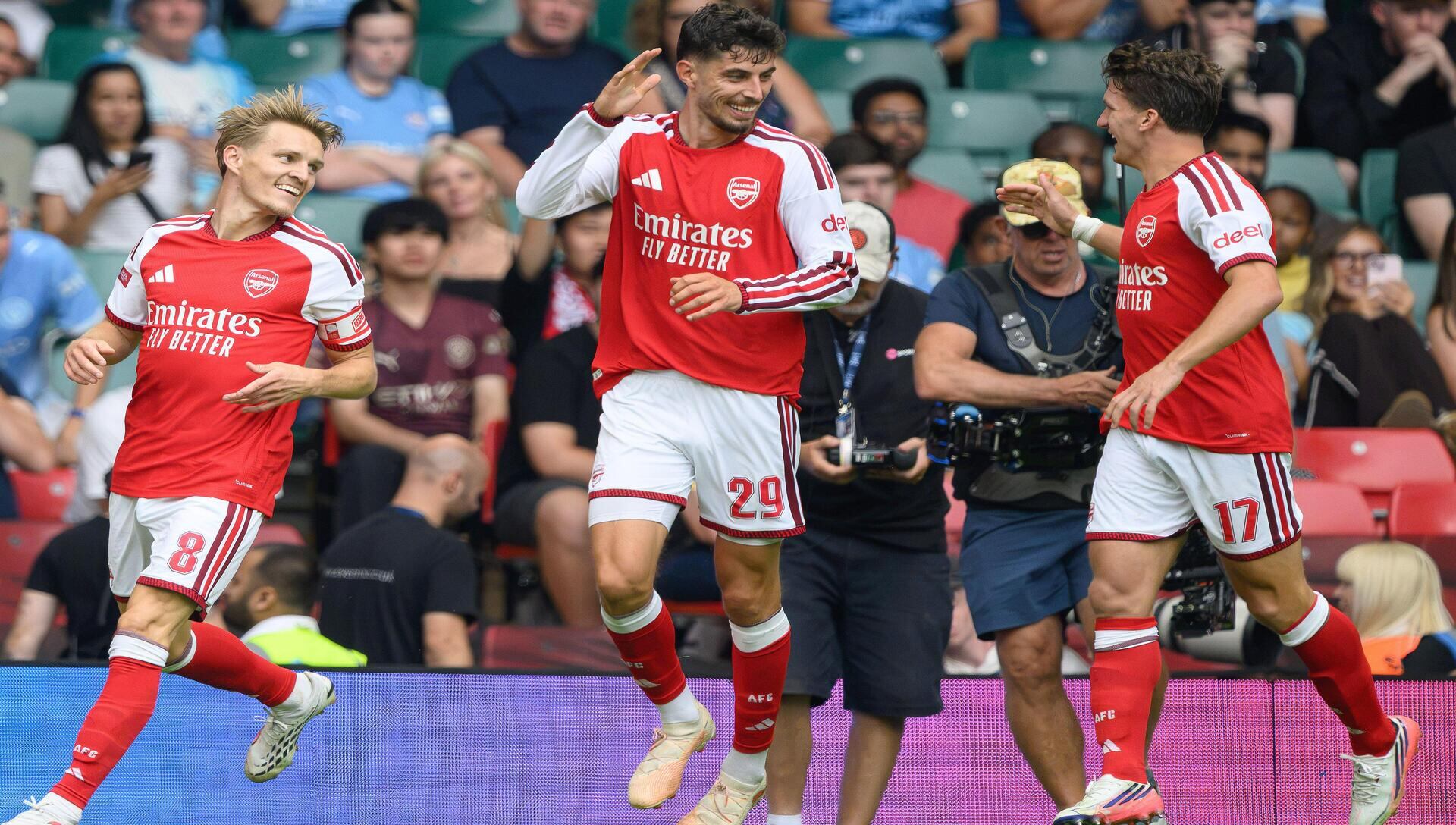 Pronósticos Arsenal vs Coventry: El campeón inicia la defensa con claro favoritismo