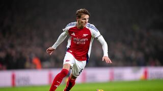 Pronósticos Brentford vs Arsenal: Los Gunners no quieren despegarse del segundo puesto de la Premier League