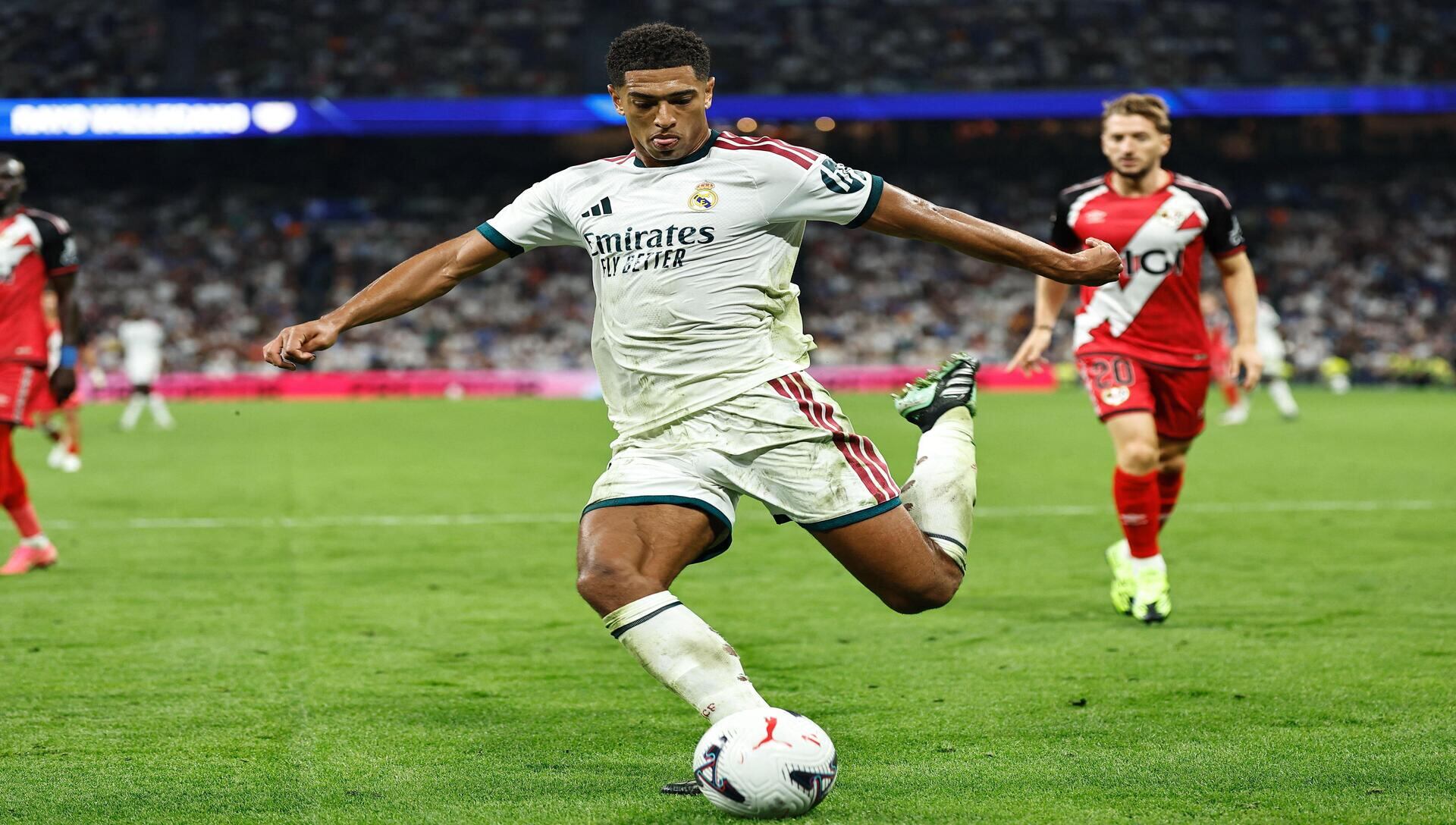 Pronósticos Elche vs Real Madrid: ¿Dominio total desde el primer tiempo?
