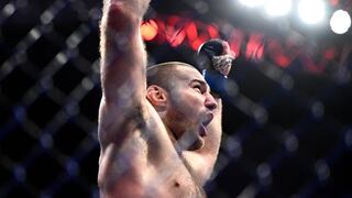 UFC 297: Strickland vs Du Plessis - Strickland es favorito para quedarse con la victoria