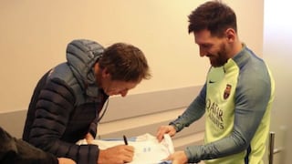 Conoció por primera vez a Lionel Messi y el argentino terminó pidiéndole un autógrafo