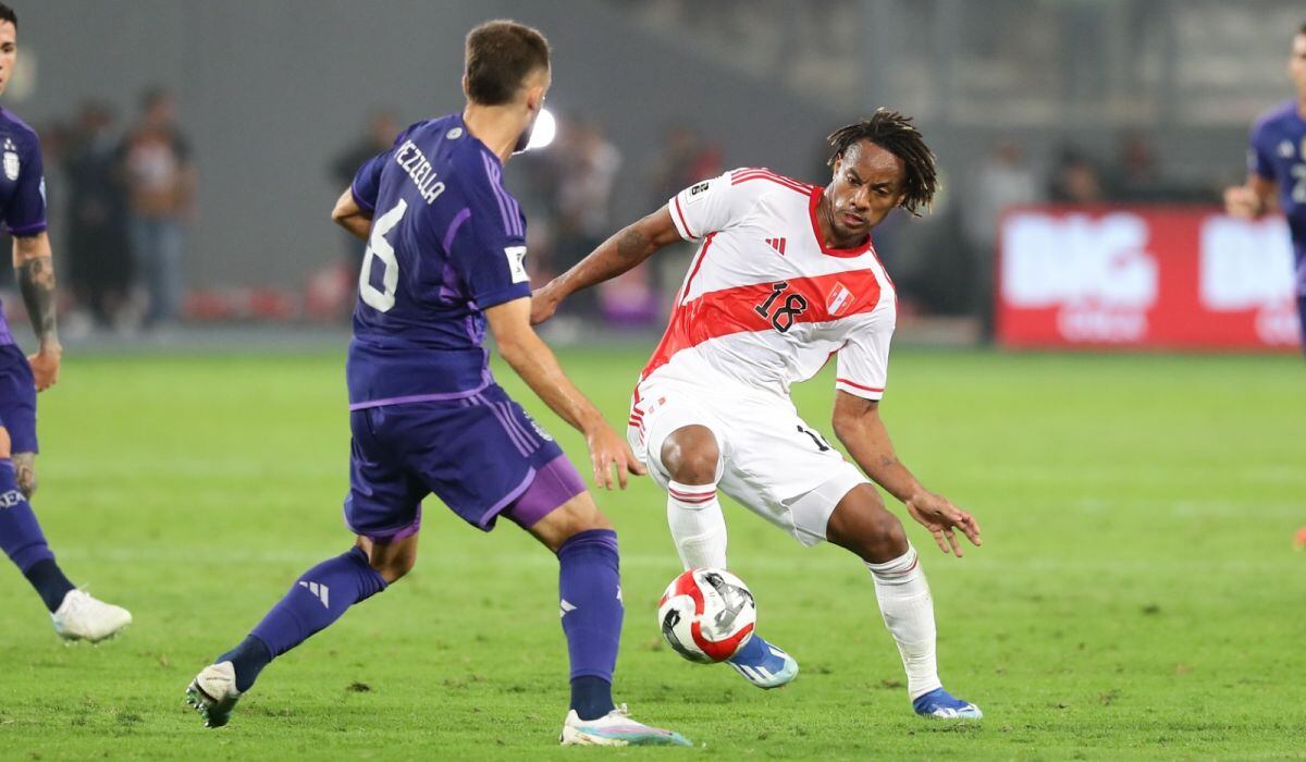 Perú perdió su último partido por las Eliminatorias 2026 ante Argentina. (Foto: GEC)