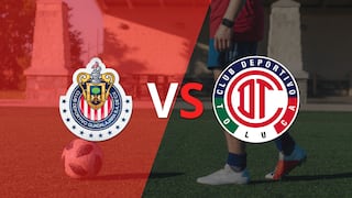 Termina el primer tiempo con una victoria para Chivas vs Toluca FC por 1-0