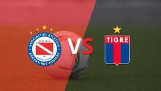 Termina el primer tiempo con una victoria para Argentinos Juniors vs Tigre por 2-1