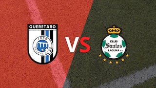 Termina el primer tiempo con una victoria para Querétaro vs Santos Laguna por 2-1