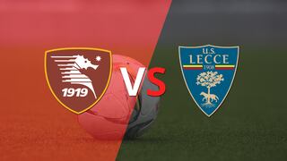 Hay empate en el estadio Stadio Arechi por gol en contra de Lecce