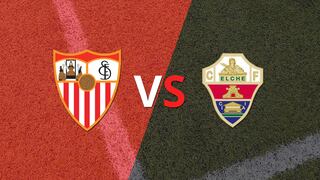 Sevilla y Elche se mantienen sin goles al finalizar el primer tiempo