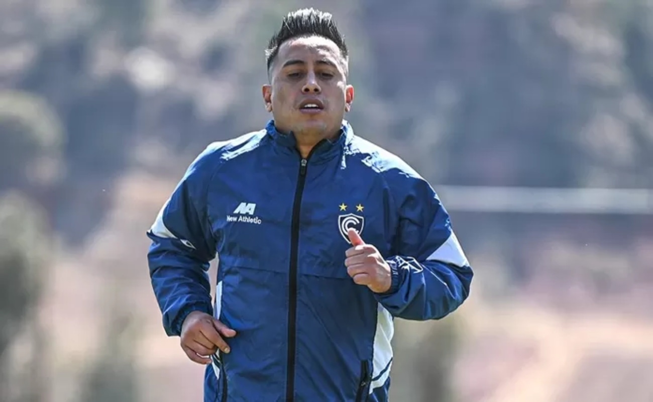 Christian Cueva llegó a Cienciano para el Torneo Clausura 2024. (Fuente: X Cienciano)