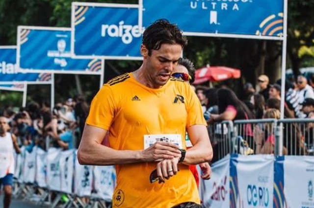 Kaká, destacado mediocampista brasileño, se ha presentado a varias competencias de running como la media maratón de Río de Janeiro y la maratón de Berlín. (Foto: Instagram)
