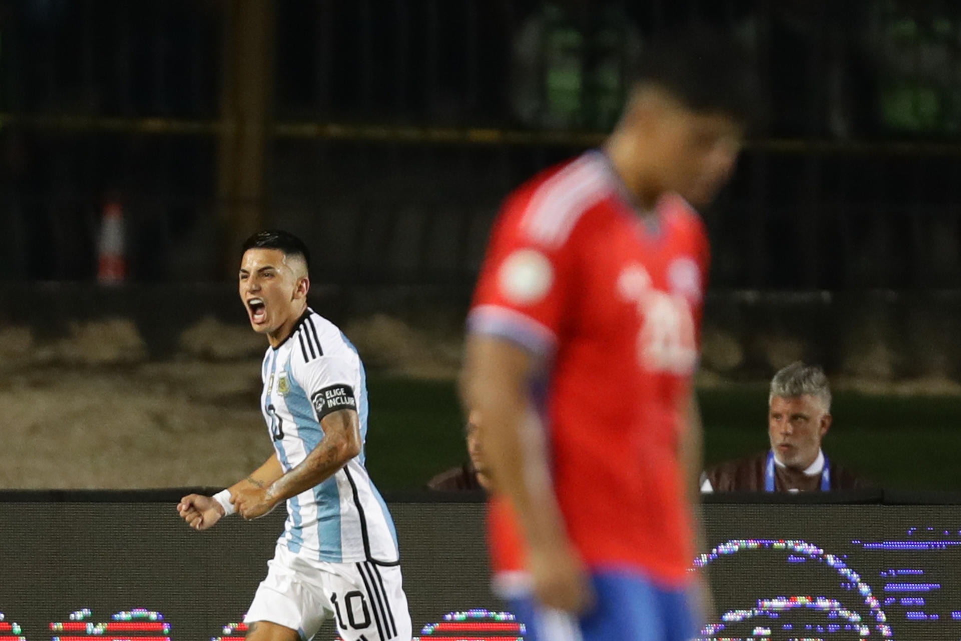 Chile vs. Argentina en partido por Preolímpico Sub-23. (Foto: EFE)