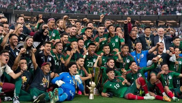 México sube lugares en ranking FIFA. (Foto: AFP)