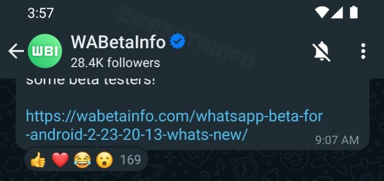 Marca de verificación azul en los canales de WhatsApp. (Foto: WabetaInfo)