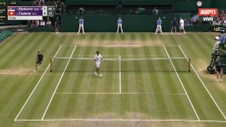 ¡Lo peleó hasta el último! Novak Djokovic pudo emparejar el juego en el primer set con este asombroso punto [VIDEO]
