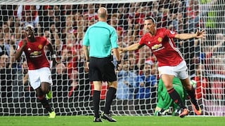 Ibrahimovic marcó de cabeza y penal y sigue en racha con Manchester United