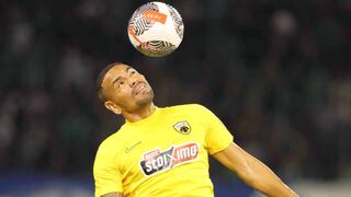 De vuelta al ruedo: Callens fue titular en triunfo de AEK de Atenas por la Liga de Grecia