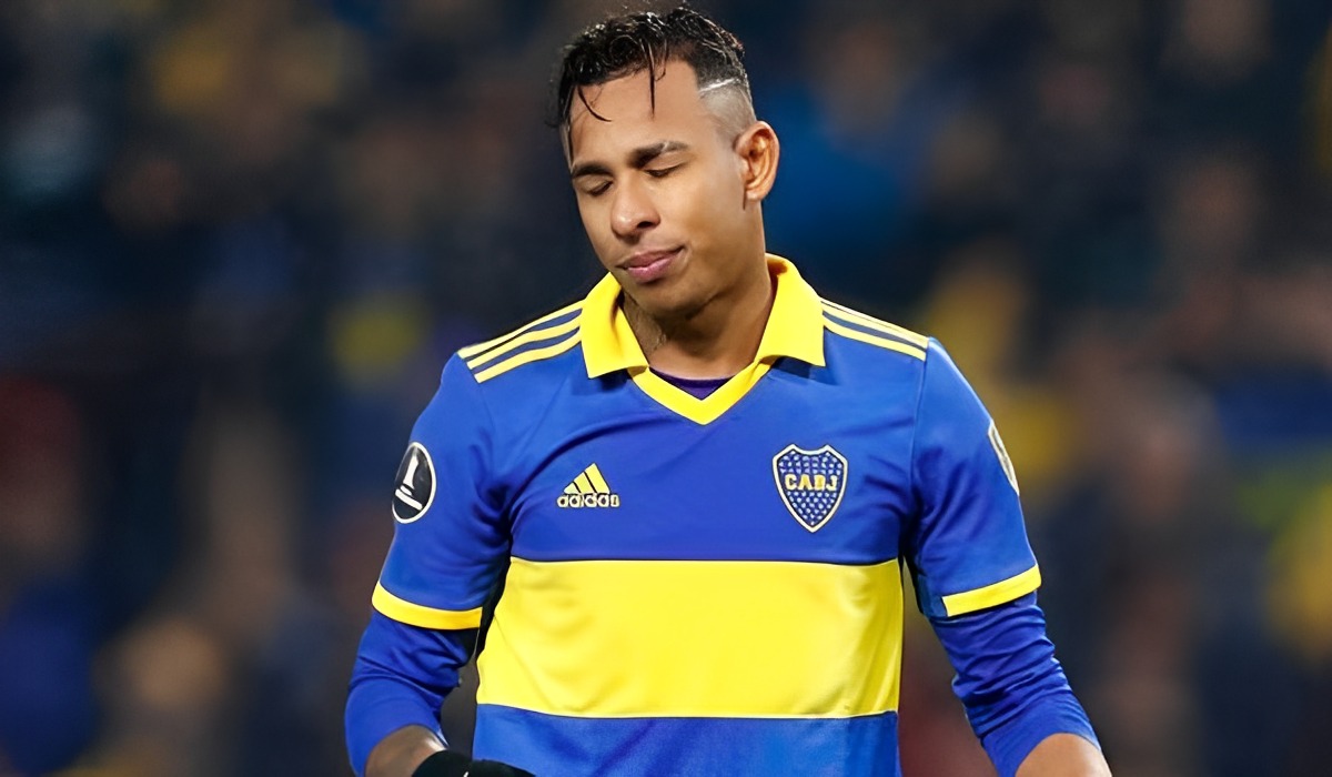 ¿Cómo quedará la situación legal de Villa tras irse del Boca? (Foto: @tcoko99)