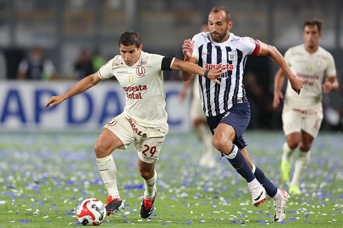 Alianza Lima y Universitario son los últimos bicampeones de la Liga 1. (Foto: Getty Images)