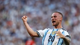 ¡Cómo ganó! El cabezazo de Alexis Mac Allister para el 1-0 de Argentina vs. Suiza.