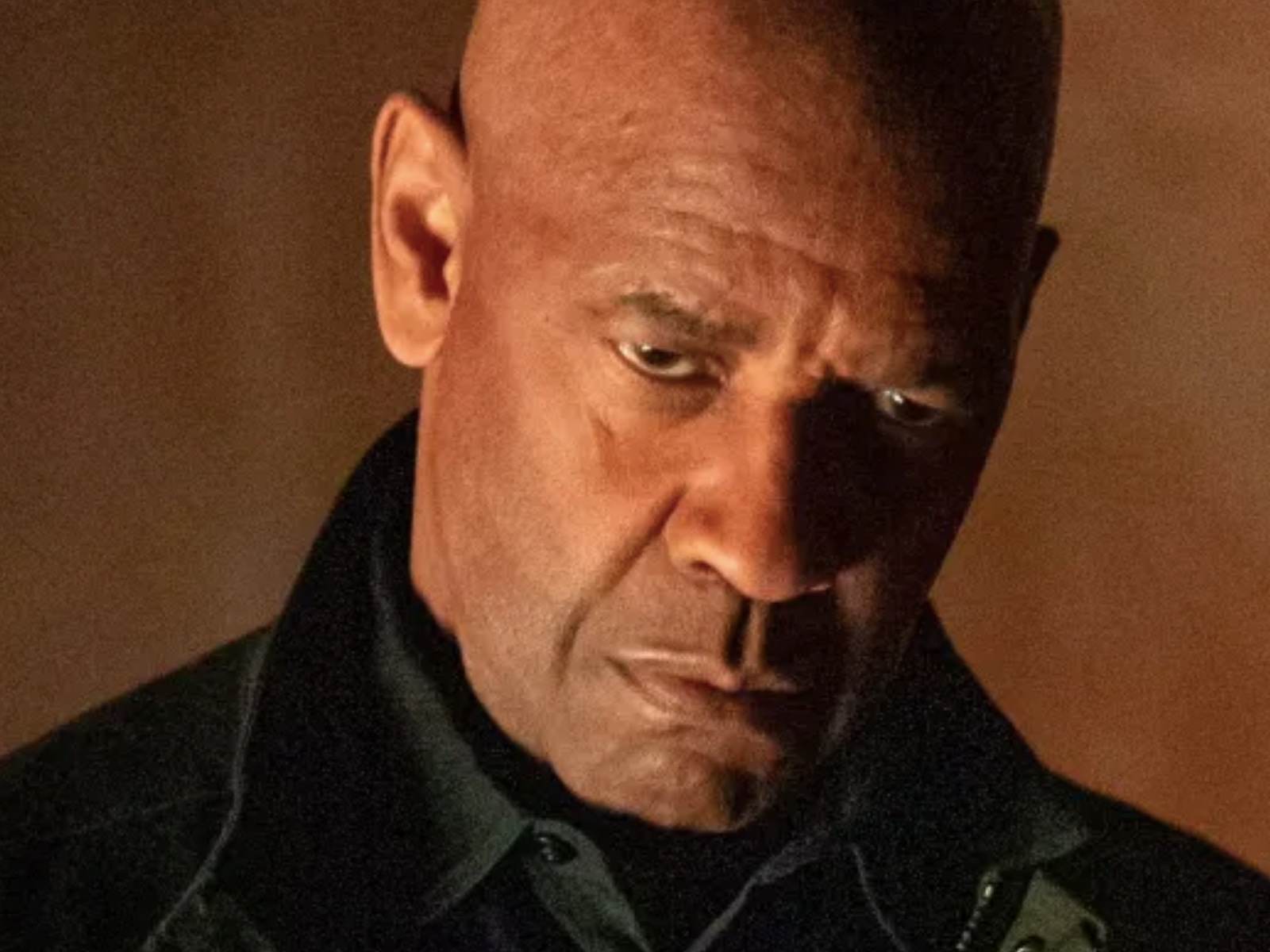 Robert McCall, interpretado por Denzel Washington, es un antiguo marine de los Estados Unidos que ha dejado atrás su carrera como oficial de la Agencia de Inteligencia de Defensa (DIA) en “The Equalizer 3” (Foto: Sony Pictures Releasing)