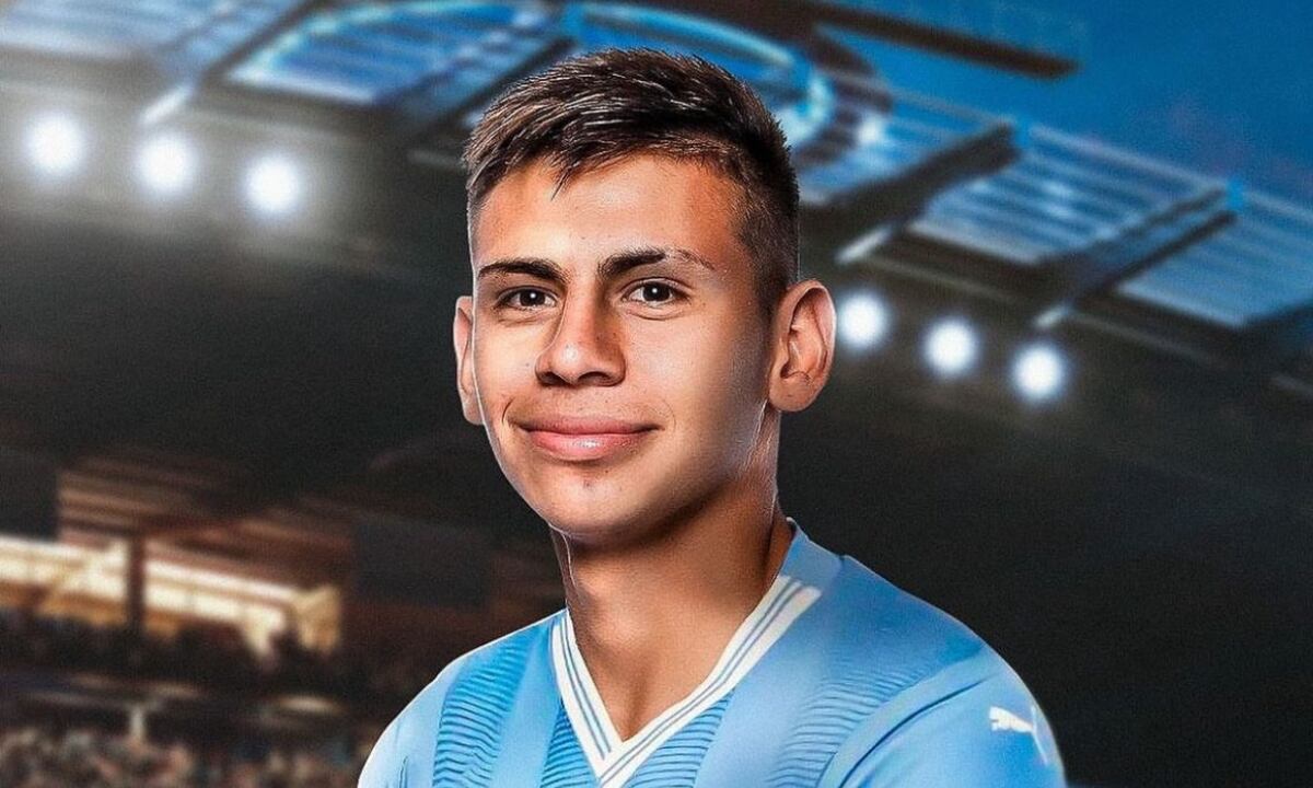 Claudio Echeverri firmará por seis años con el Manchester City. (Foto: Fabrizio Romano)