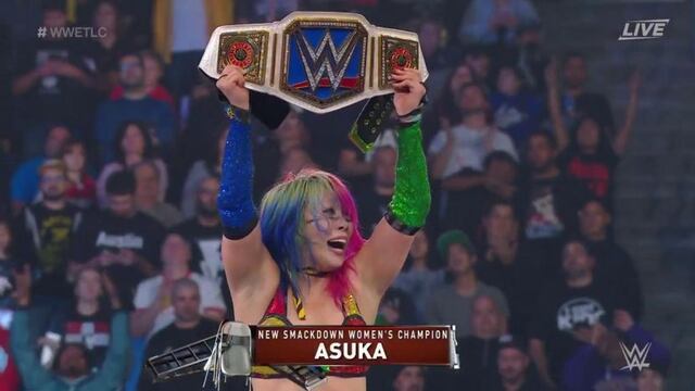 ¡Nueva monarca! Asuka ganó el título femenino de SmackDown en TLC 2018