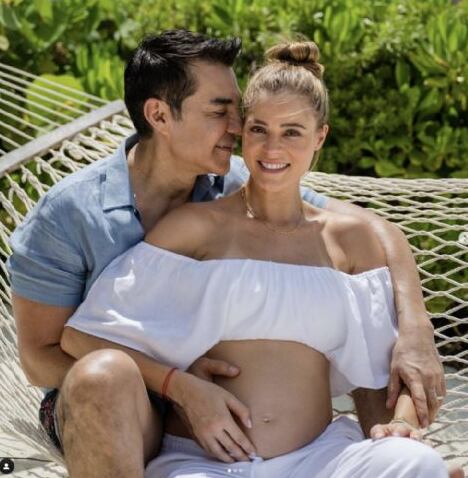 Este fin de semana, Adrián Uribe y Thuany Martins celebraron la llegada de su primer hijo (Foto: Adrián Uribe / Instagram)