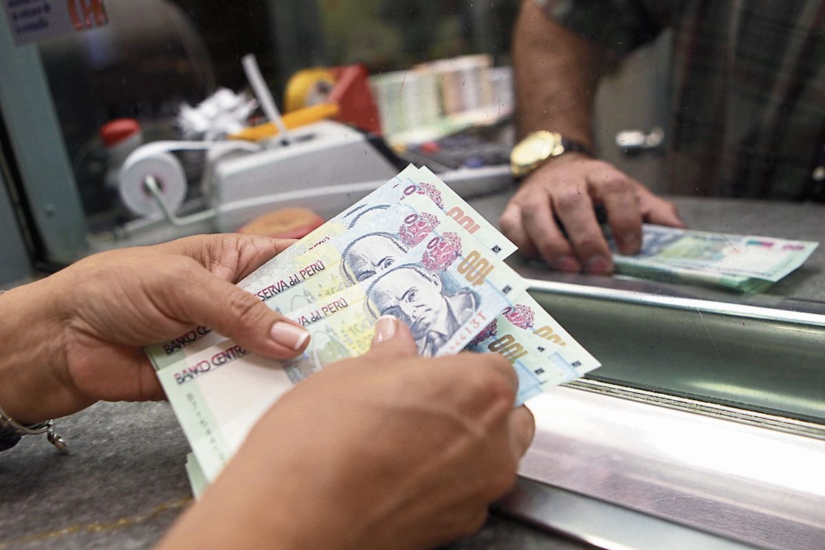El Congreso aprobó el pago de hasta 4 UIT para los afiliados al Administración del Fondo de Pensiones - AFP (Foto: Carolina Urra / GEC)