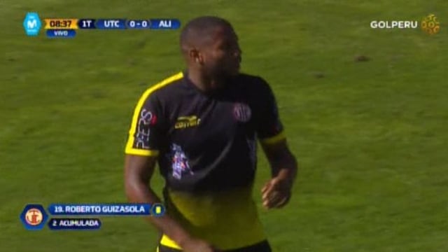 Alianza Lima vs. UTC: Roberto Guizasola se salvó de la expulsión luego de una doble agresión [VIDEO]