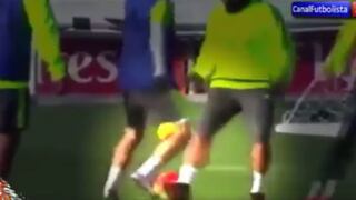 Cristiano Ronaldo víctima de una magistral finta de Martin Ödegaard